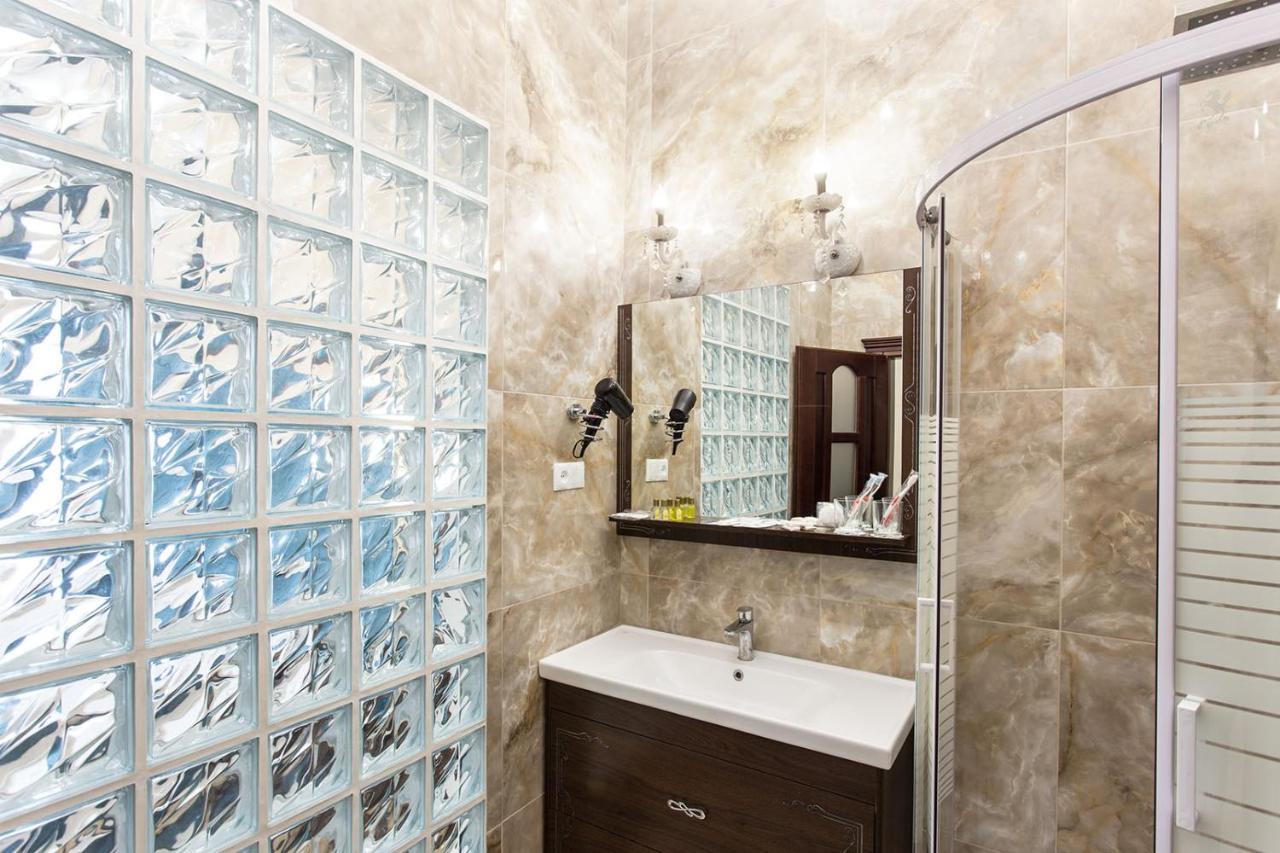 Hotel Baron Odessa Extérieur photo
